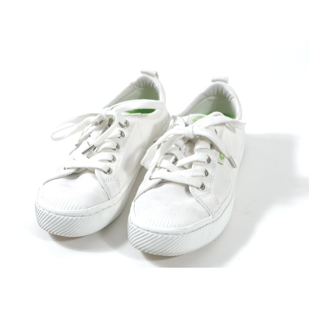 Cariuma Sneakers Womens 8 White OCA Low Canvas Off White Eco-Friendly